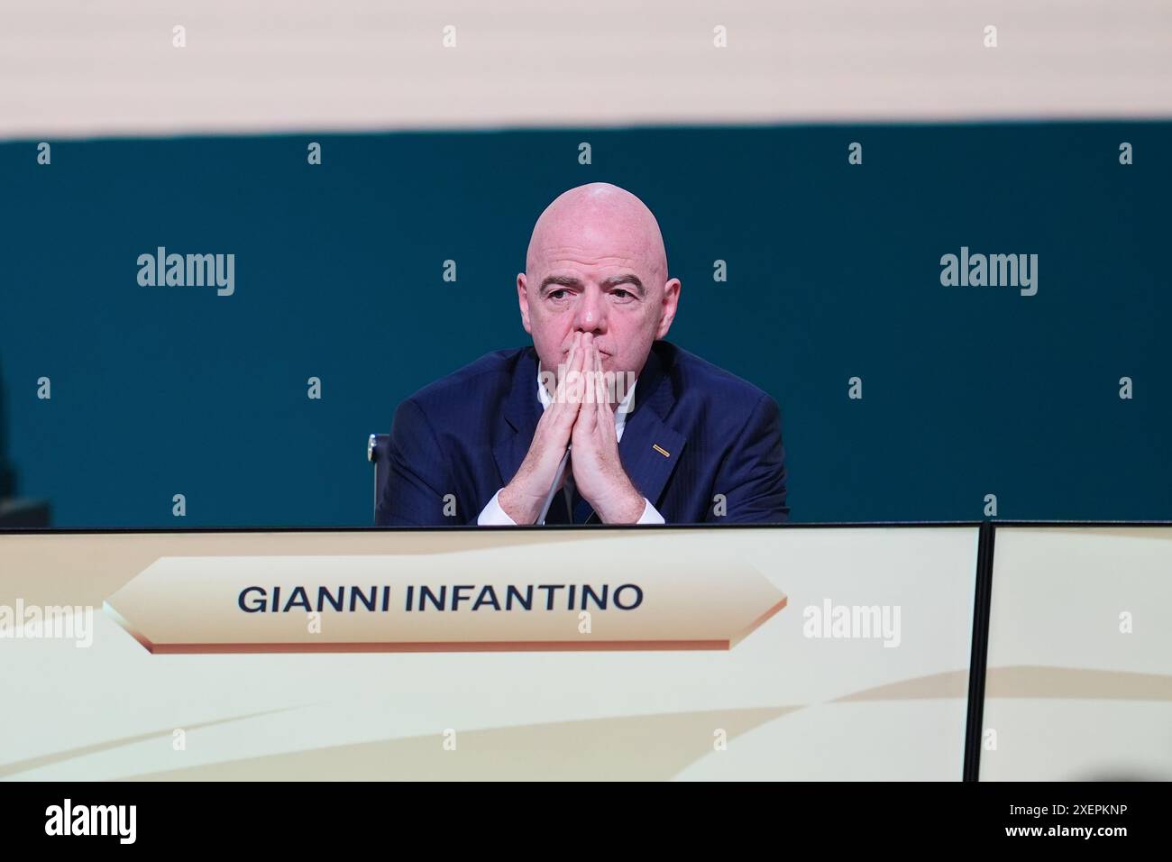 Gianni Infantino, président de la FIFA vu lors du 74e Congrès de la FIFA au Queen Sirikit National Convention Center, à Bangkok. Banque D'Images