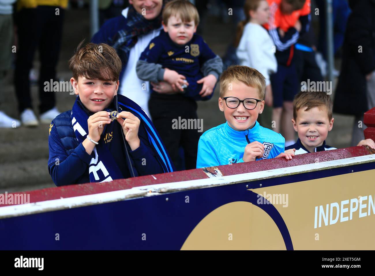 Gayfield Park, Arbroath, Royaume-Uni. 29 juin 2024. Pré-saison Football Friendly, Arbroath versus Dundee ; Dundee fans Credit : action plus Sports/Alamy Live News Banque D'Images