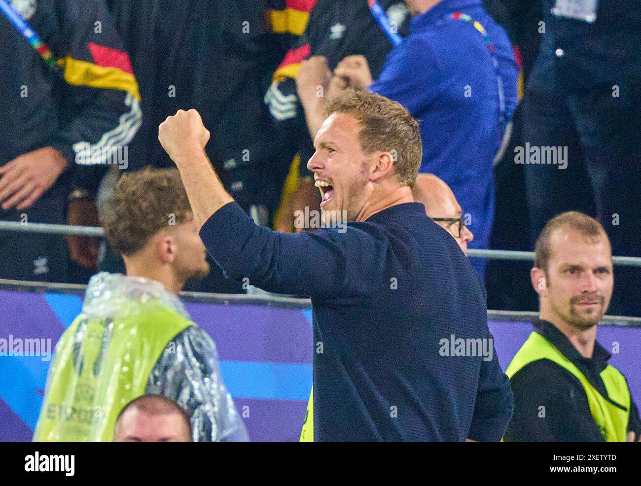 Julian Nagelsmann , Bundestrainer, Nationaltrainer, célébrer comme Jamal Musiala, DFB 10 scores, tir le but , Tor, Treffer, Torschuss, 2-0, célèbre son but, heureux, rire, célébration, dans le meilleur des 16 matchs ALLEMAGNE - DANEMARK des Championnats d'Europe de l'UEFA 2024 le 29 juin 2024 à Dormund, Allemagne. Banque D'Images