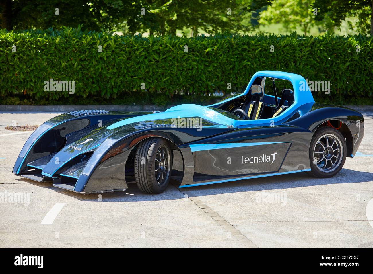 Dynacar, véhicule électrique, chercheurs travaillent dans la voiture électrique, unité industrie, industrie automobile, Centre technologique, Tecnalia recherche & innovation, de Banque D'Images