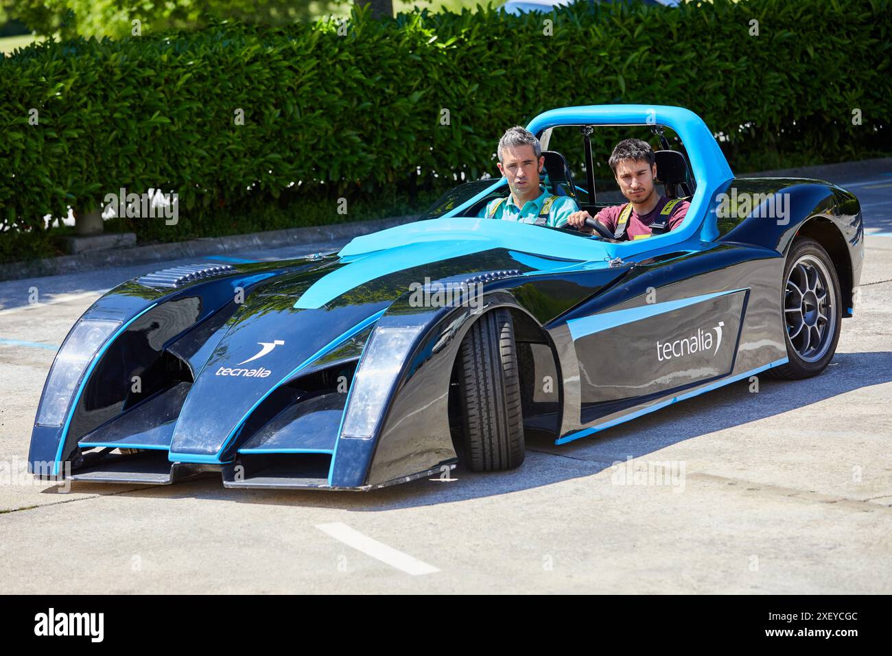 Dynacar, véhicule électrique, chercheurs travaillent dans la voiture électrique, unité industrie, industrie automobile, Centre technologique, Tecnalia recherche & innovation, de Banque D'Images