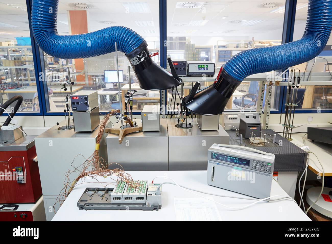 Étalonnage de la température. Sels de bain. Métrologie de la température. Services technologiques à l'industrie. TECNALIA recherche & innovation, Zamudio, Bizkaia, Basq Banque D'Images