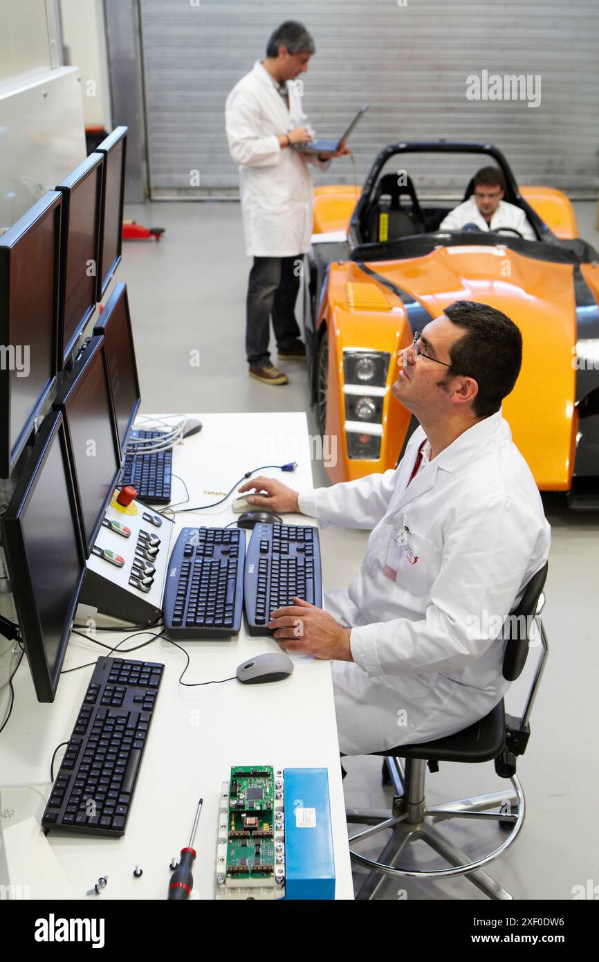 Voiture électrique Dynacar, plateforme de développement de nouveaux concepts et composants pour véhicules à propulsion électrique, Tecnalia recherche & innovation, AIC (Automoti Banque D'Images