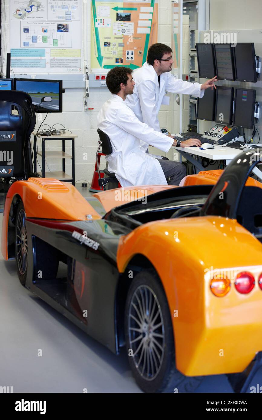Voiture électrique Dynacar, plateforme de développement de nouveaux concepts et composants pour véhicules à propulsion électrique, Tecnalia recherche & innovation, AIC (Automoti Banque D'Images