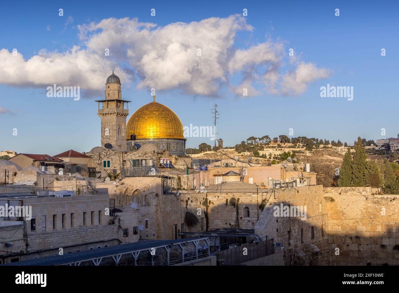 La vue sur le Dôme du Rocher, sur le mont du Temple dans la vieille partie de Jérusalem, Israël. Banque D'Images