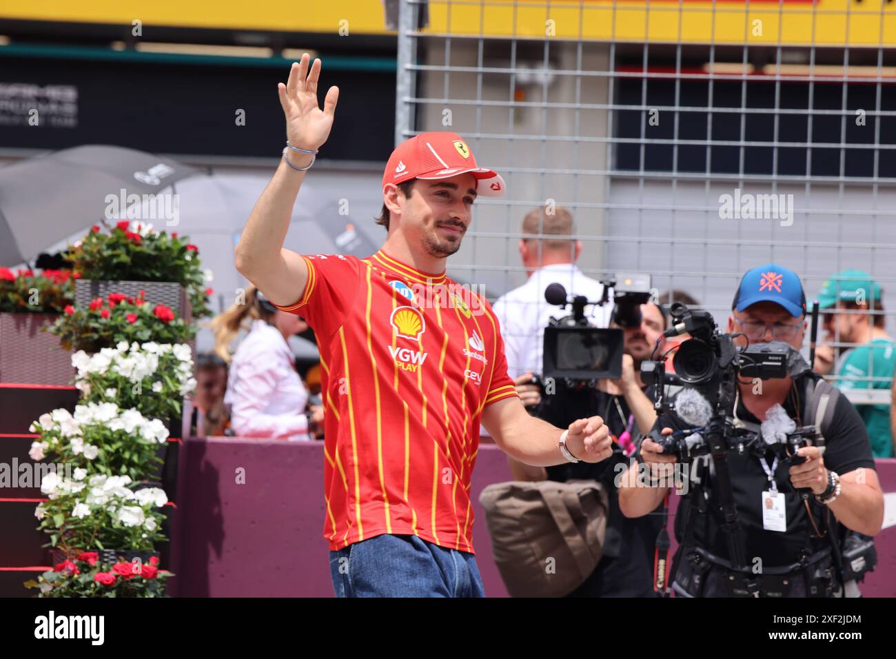 16 Charles Leclerc (Scuderia Ferrari HP, #16), Fahrerparade, AUT, Oesterreich, formel 1 Weltmeisterschaft, Grand Prix d'Autriche, 30.06.2024 Foto : Eibner-Pressefoto/Annika Graf Banque D'Images