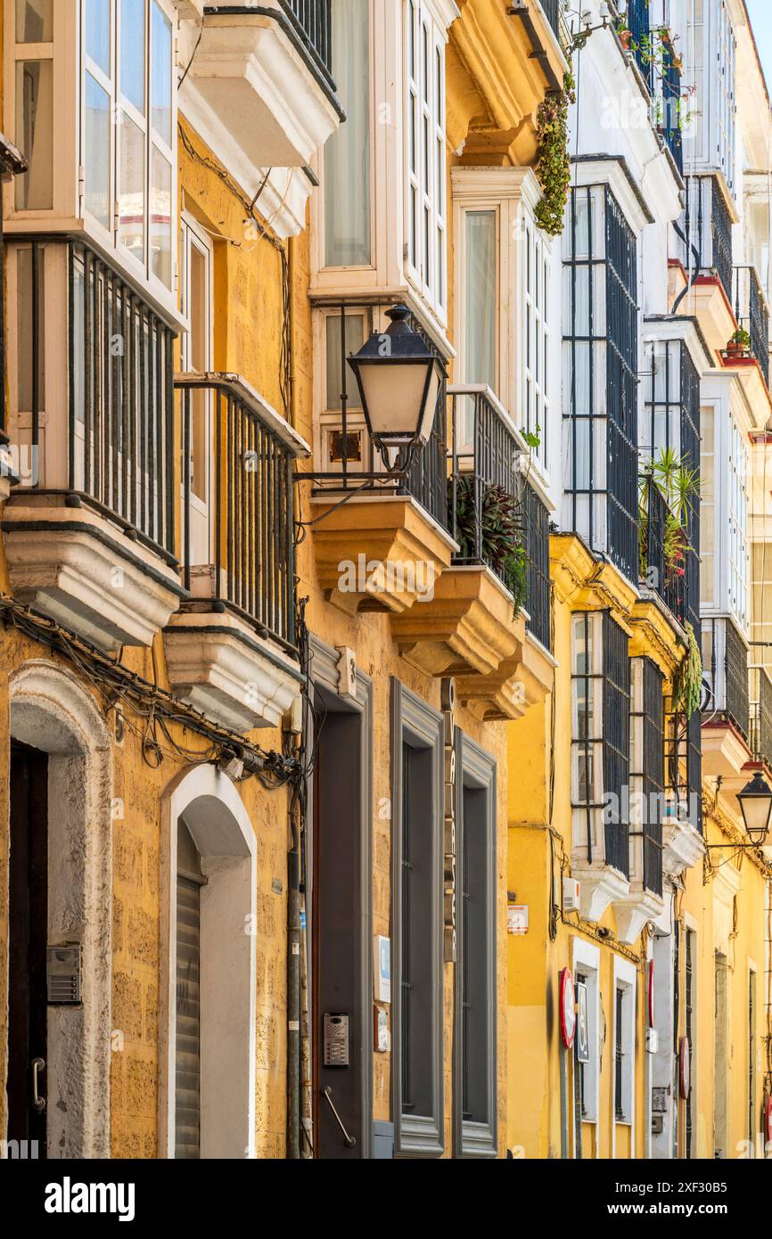 Vue pittoresque sur la vieille ville, Cadix, Andalousie, Espagne Banque D'Images