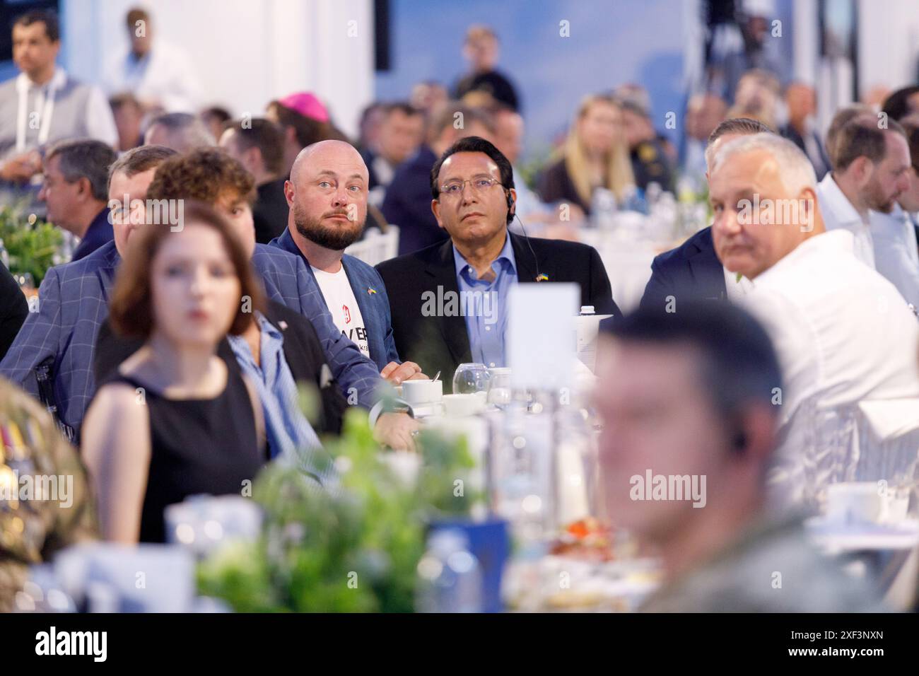 KIEV, UKRAINE - le 29 JUIN 2024 - les invités assistent au petit déjeuner de prière national organisé sous les auspices du Président de l'Ukraine Volodymyr Zelenskyy, Kiev, capitale de l'Ukraine. Banque D'Images