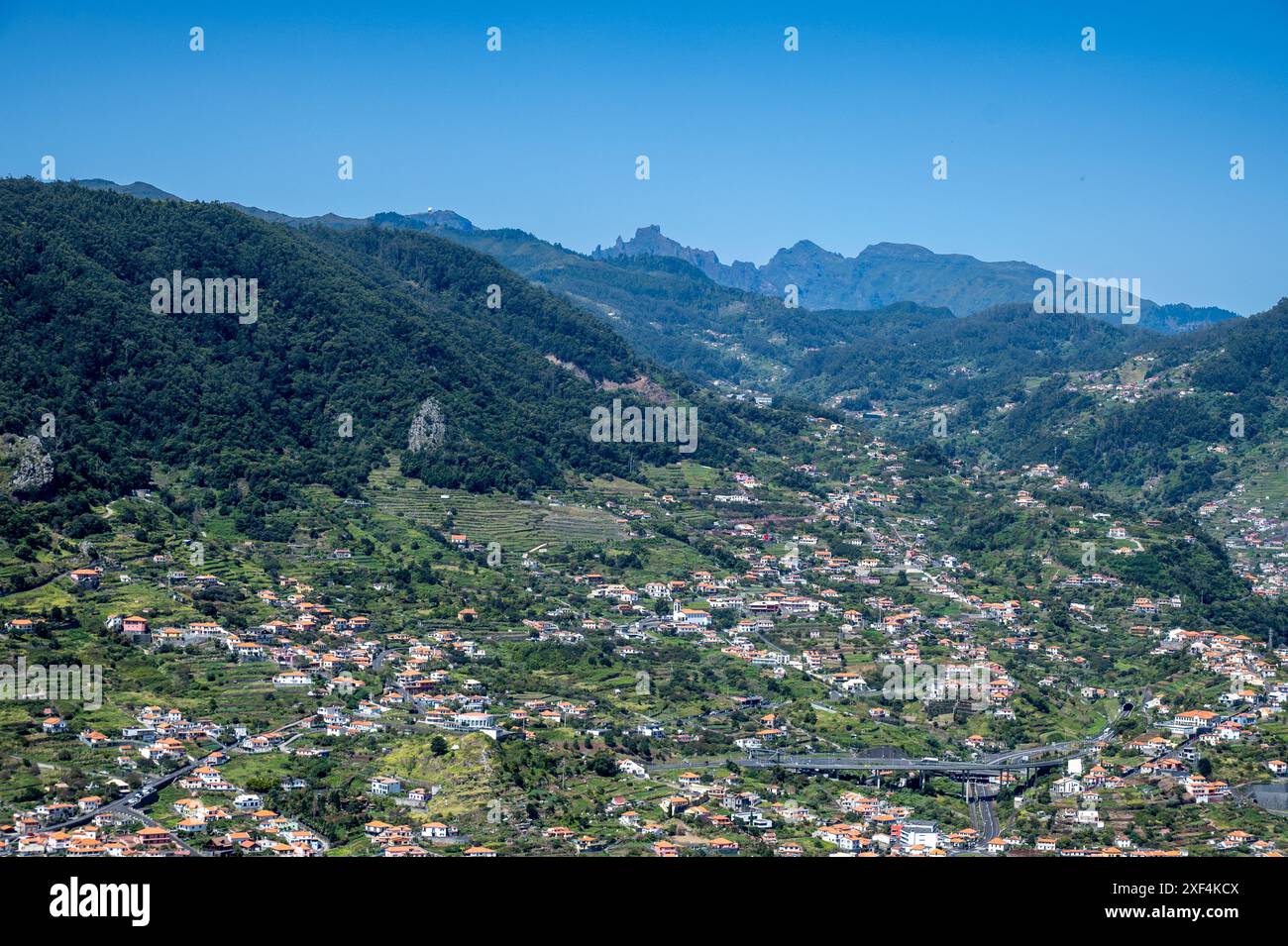 La ville de Machico, Madère Portugal, la deuxième plus grande ville de Maderia maison de l'aéroport Ronaldo, et ville de pêcheurs Banque D'Images