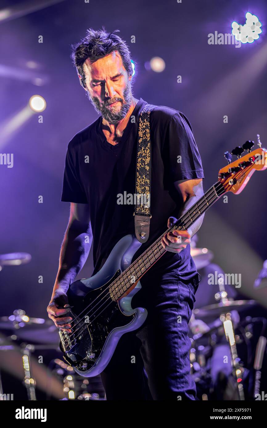 Turin Italie. 30 juin 2024. Le groupe de rock alternatif américain DOGSTAR se produit sur scène à l'OGR Torino pendant l'OGR Sonic City. Crédit : Rodolfo Sassano/Alamy Live News Banque D'Images