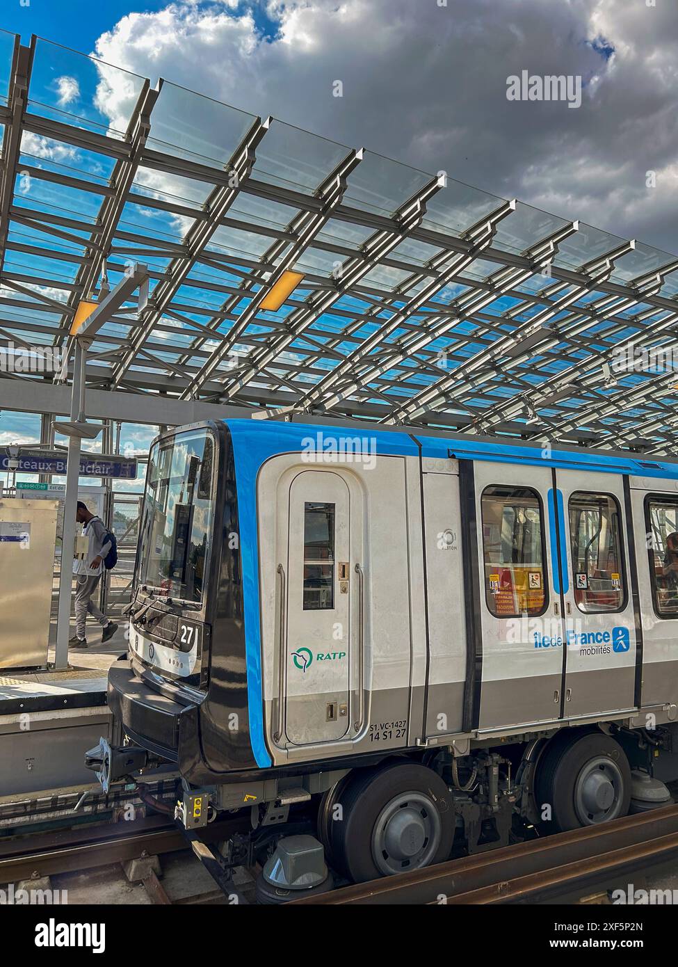 Rosny-sous-bois, France, banlieue parisienne, métro, Gare , métro ligne 11, Seine Saint Denis Transports en commun Banque D'Images