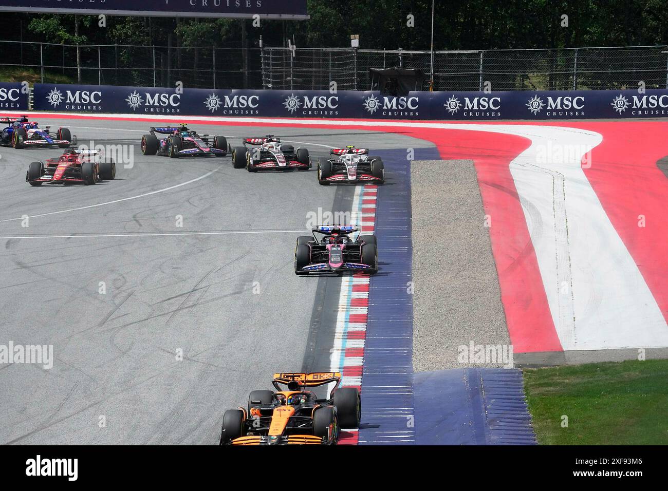 30.06.2024, Red Bull Ring, Spielberg, Formula 1 Austrian Grand Prix 2024, sur la photo Oscar Piastri (AUS), McLaren F1 Team, Esteban Ocon (FRA), Alpine F1 Team, Nico Hulkenberg (DEU), Haas F1 Team, Kevin Magnussen (DNK), Charles Leclerc (MCO), Scuderia Ferrari HP Banque D'Images