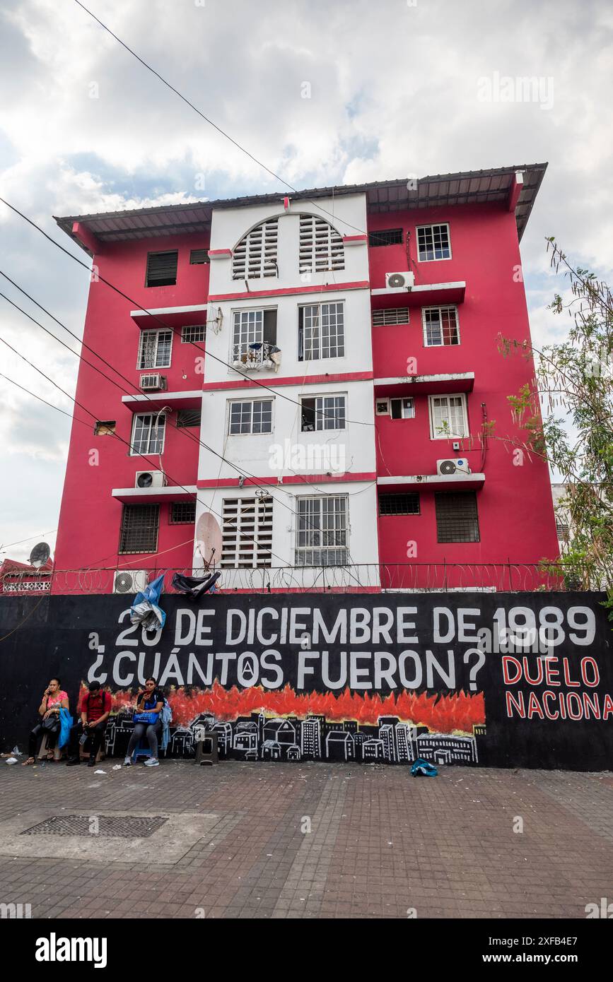 National pain - mur dédié aux tués dans l'invasion américaine en 1989, Panama City, Panama, Amérique centrale Banque D'Images