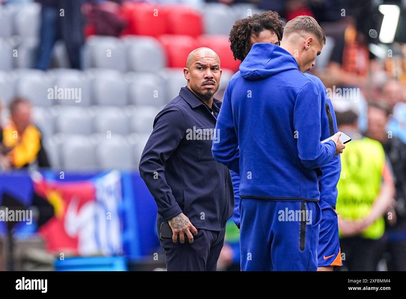Munich, Allemagne. 02 juillet 2024. MUNICH, ALLEMAGNE - 2 JUILLET : Nigel de Jong lors du Round of 16 - UEFA EURO 2024 match entre la Roumanie et les pays-Bas à Munich Football Arena le 2 juillet 2024 à Munich, Allemagne. (Photo de Joris Verwijst/Agence BSR) crédit : Agence BSR/Alamy Live News Banque D'Images