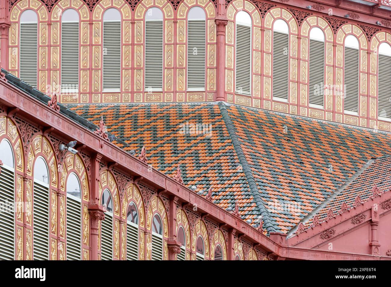 Espagne, Catalogne, Barcelone, quartier de Sant Antoni, marché couvert de Sant Antoni construit en 1882 par l'architecte Antoni Rovira i Trias en métal Banque D'Images