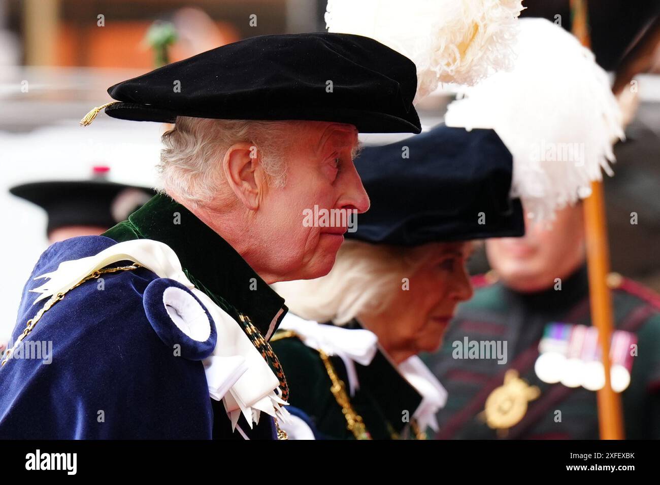 Le roi Charles III arrive pour l'ordre du service du chardon à la cathédrale St Giles d'Édimbourg, pour l'installation à l'ordre de la Reine, le duc d'Édimbourg, la baronne Black de Strome LT, la baronne Kennedy des Shaws LT et Sir Geoff Palmer KT. Date de la photo : mercredi 3 juillet 2024. Banque D'Images