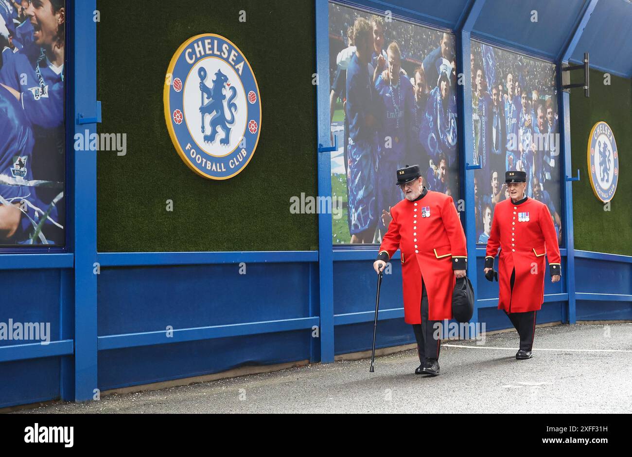 Les retraités de Chelsea arrivent à Stamford Bridge, stade du Chelsea Football Club. Photo de Jamie Mann Banque D'Images