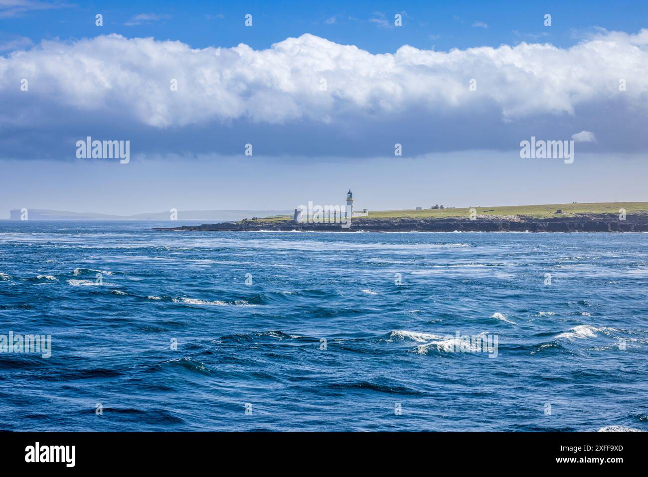 Traversée des «sangliers de Duncansby» dans le Pentland Firth sur le ferry Pentland Orkney, Caithness, en Écosse du Nord Banque D'Images