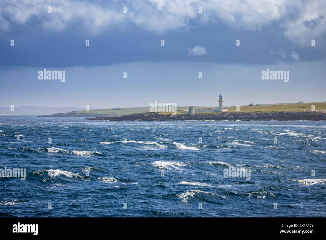 Traversée des «sangliers de Duncansby» dans le Pentland Firth sur le ferry Pentland Orkney, Caithness, en Écosse du Nord Banque D'Images
