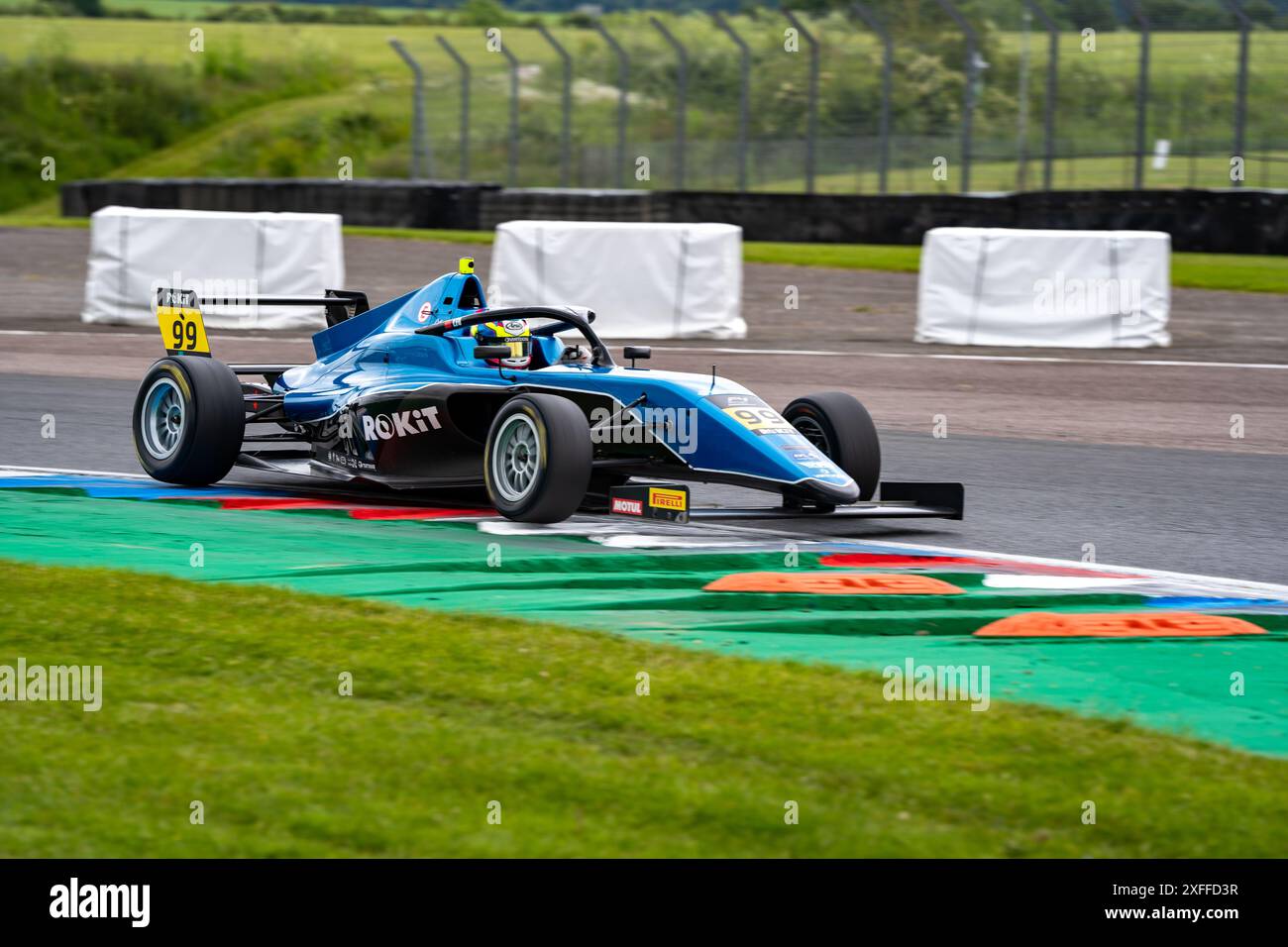 Andover, Hampshire - 7 juin 2024 : FIA Formula 4 Thruxton Free Practice Yuhao FU Banque D'Images