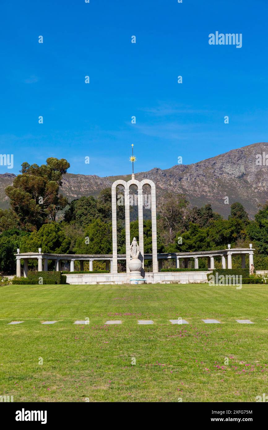 Le Monument huguenot symbolisant la Sainte Trinité, Franschhoek, Western Cape, Afrique du Sud, Afrique Banque D'Images