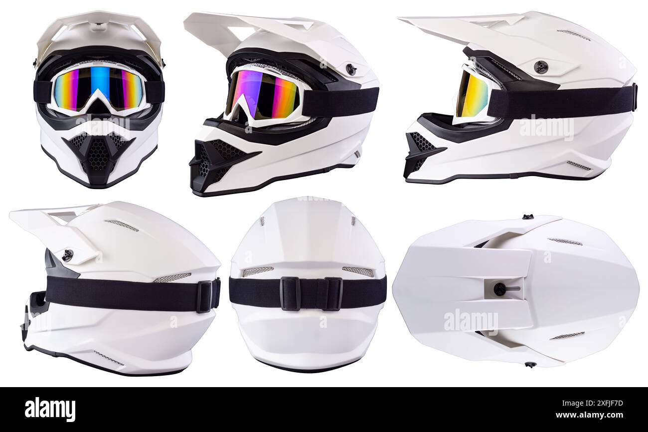 Set collection de blanc noir Modern motocross ou enduro Downhill crash casque complet dans divers angles avec des lunettes de sécurité de fond isolé. Banque D'Images