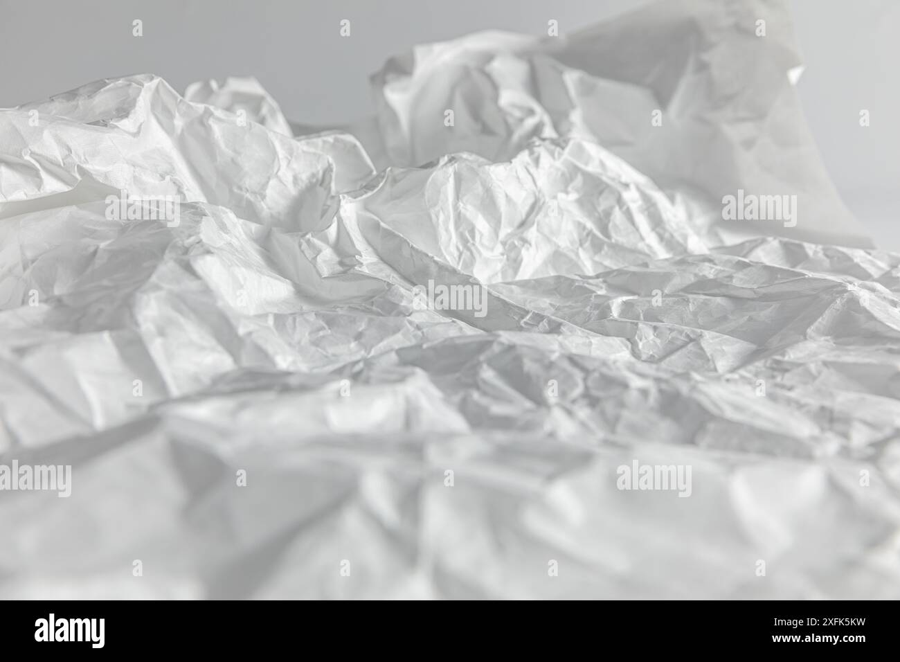 Imitez la forme des montagnes avec des matériaux DuPont,Tyvek. Banque D'Images