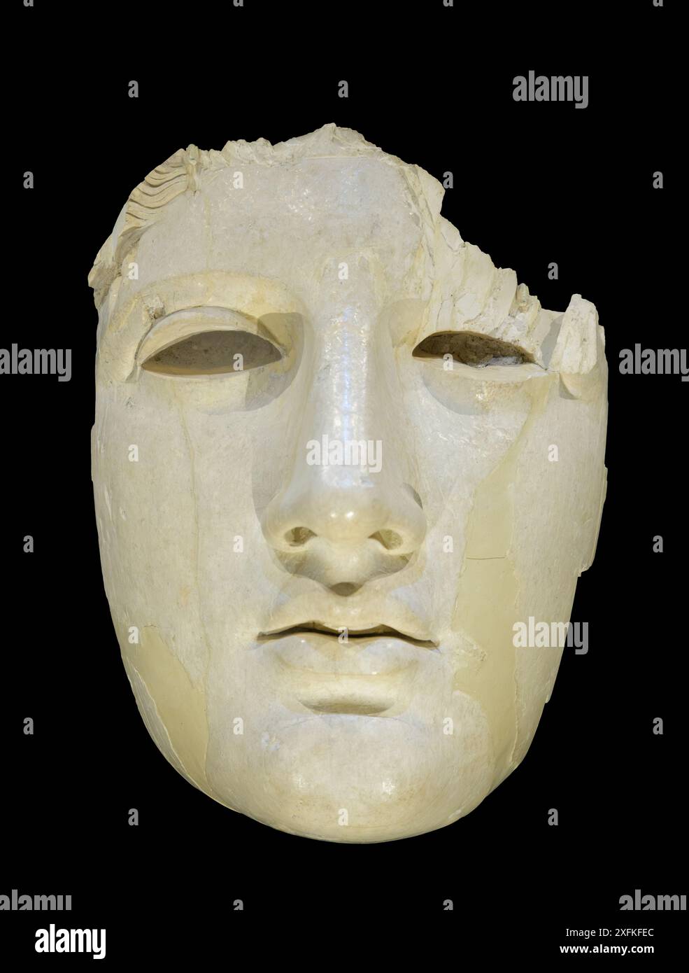 Le masque d'ivoire d'Apollon, probablement réalisé au Ier siècle av. J.-C. par un atelier romain qui recréait les modèles raffinés du IVe siècle av. J.-C. Banque D'Images