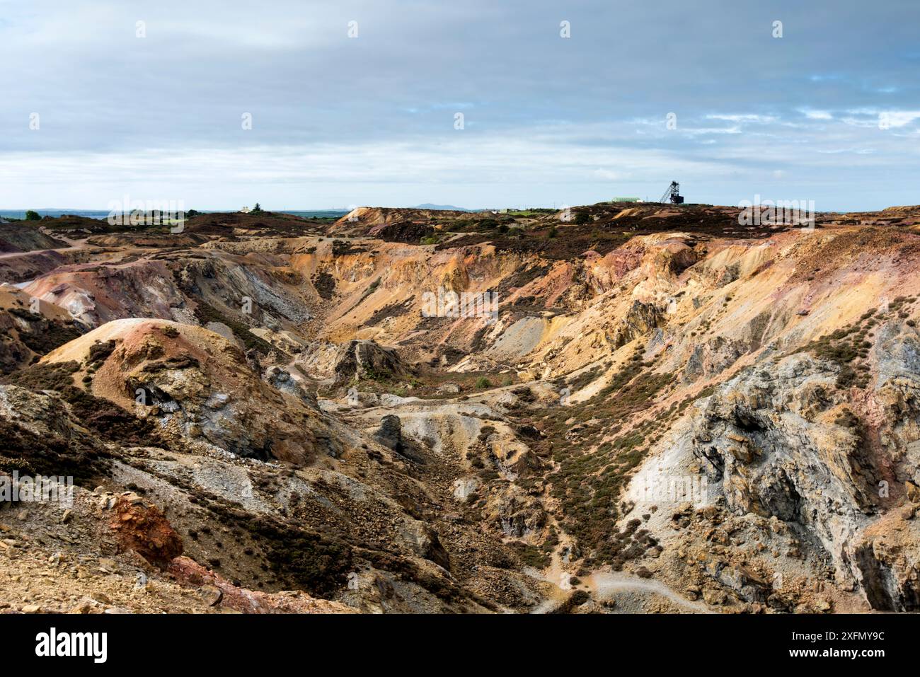 Mines et carrières de cuivre désaffectées, Parys Mountain, Amlwch, île d'Anglesey, pays de Galles, Royaume-Uni, septembre 2016. Banque D'Images