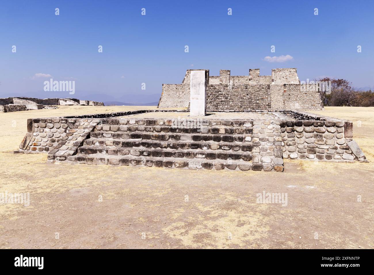 Ruines mayas sur le site archéologique pré-hispanique de Xochicalco, Morelos, Mexique, architecture maya 650AD-900AD. Xochicalco Mexique. Banque D'Images