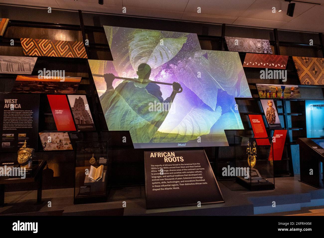 Exposition sur les racines africaines au nouveau Musée International Afro-américain, Charleston, Caroline du Sud, États-Unis Banque D'Images