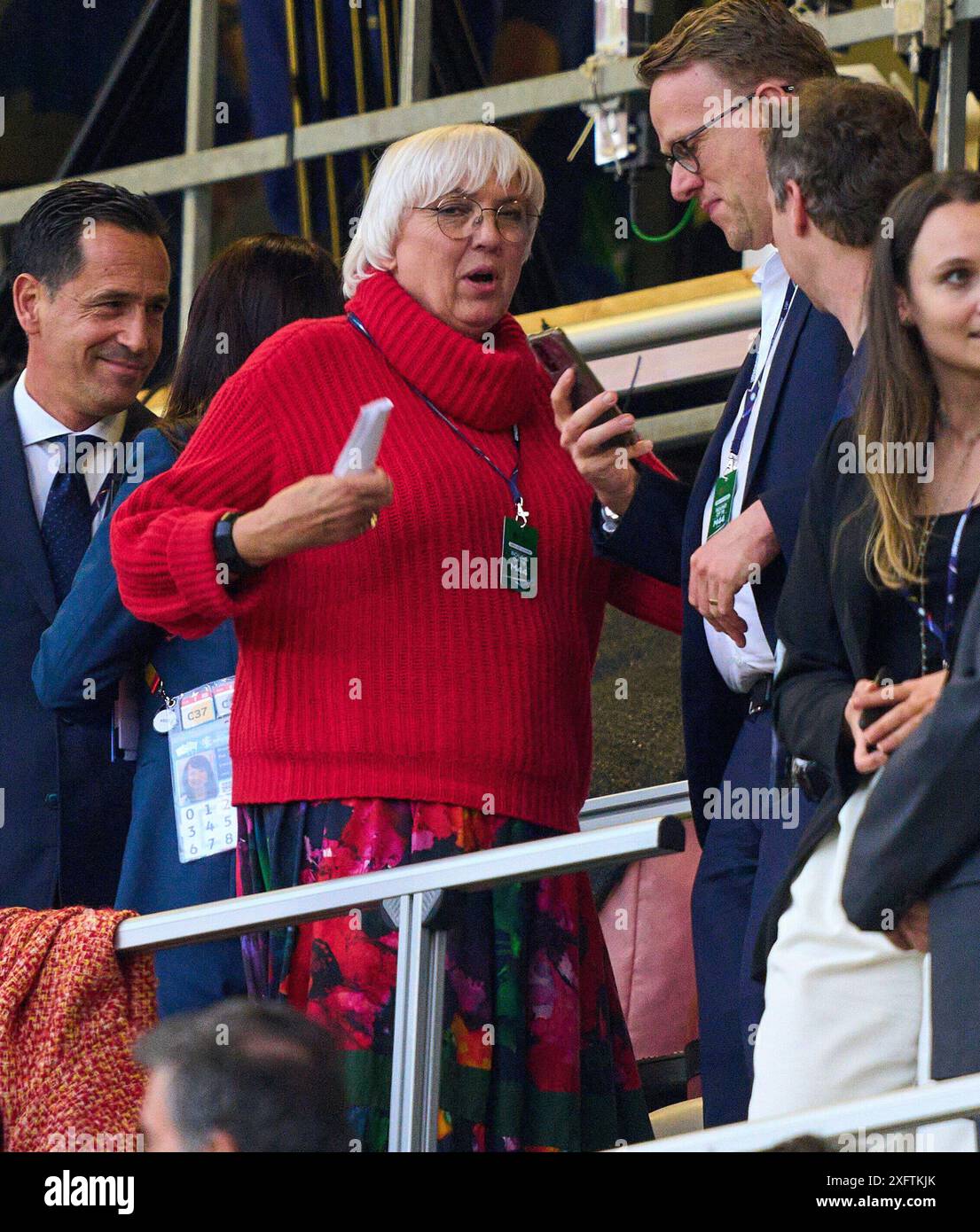 Claudia Roth dans le Best of 16 match AUTRICHE - TueRKIJE 1-2 des Championnats d'Europe de l'UEFA 2024 le 02 juillet 2024 à Leipzig, Allemagne. Photographe : ddp images / STAR-images Banque D'Images