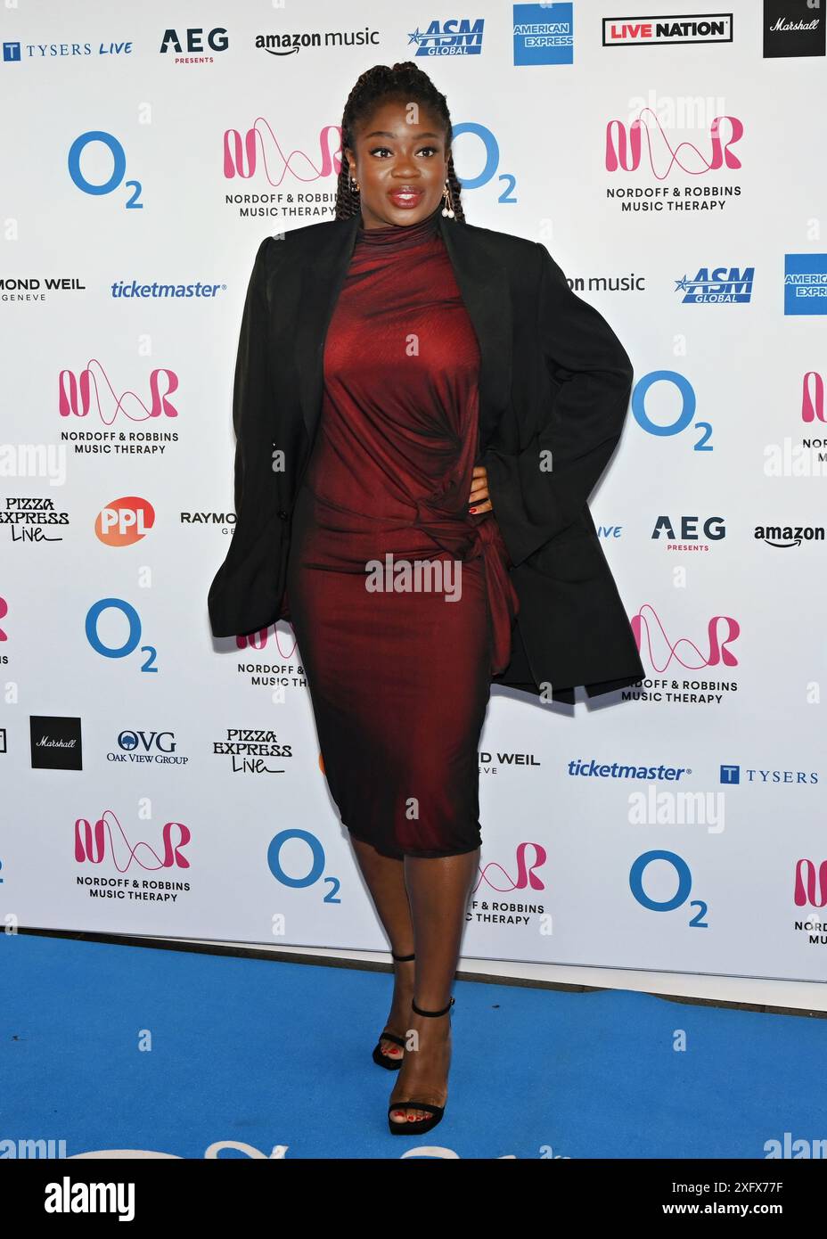 LONDRES, ROYAUME-UNI. 5 juillet 2024. Clara Amfo assiste aux Nordoff et Robbins O2 Silver clefs Awards 2024, un événement annuel prestigieux organisé par la plus grande association caritative de musicothérapie du Royaume-Uni Nordoff et Robbins au JW Marriott Grosvenor House, Londres, Royaume-Uni. Crédit : Voir Li/Picture Capital/Alamy Live News Banque D'Images