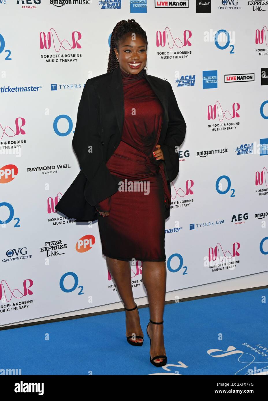 LONDRES, ROYAUME-UNI. 5 juillet 2024. Clara Amfo assiste aux Nordoff et Robbins O2 Silver clefs Awards 2024, un événement annuel prestigieux organisé par la plus grande association caritative de musicothérapie du Royaume-Uni Nordoff et Robbins au JW Marriott Grosvenor House, Londres, Royaume-Uni. Crédit : Voir Li/Picture Capital/Alamy Live News Banque D'Images