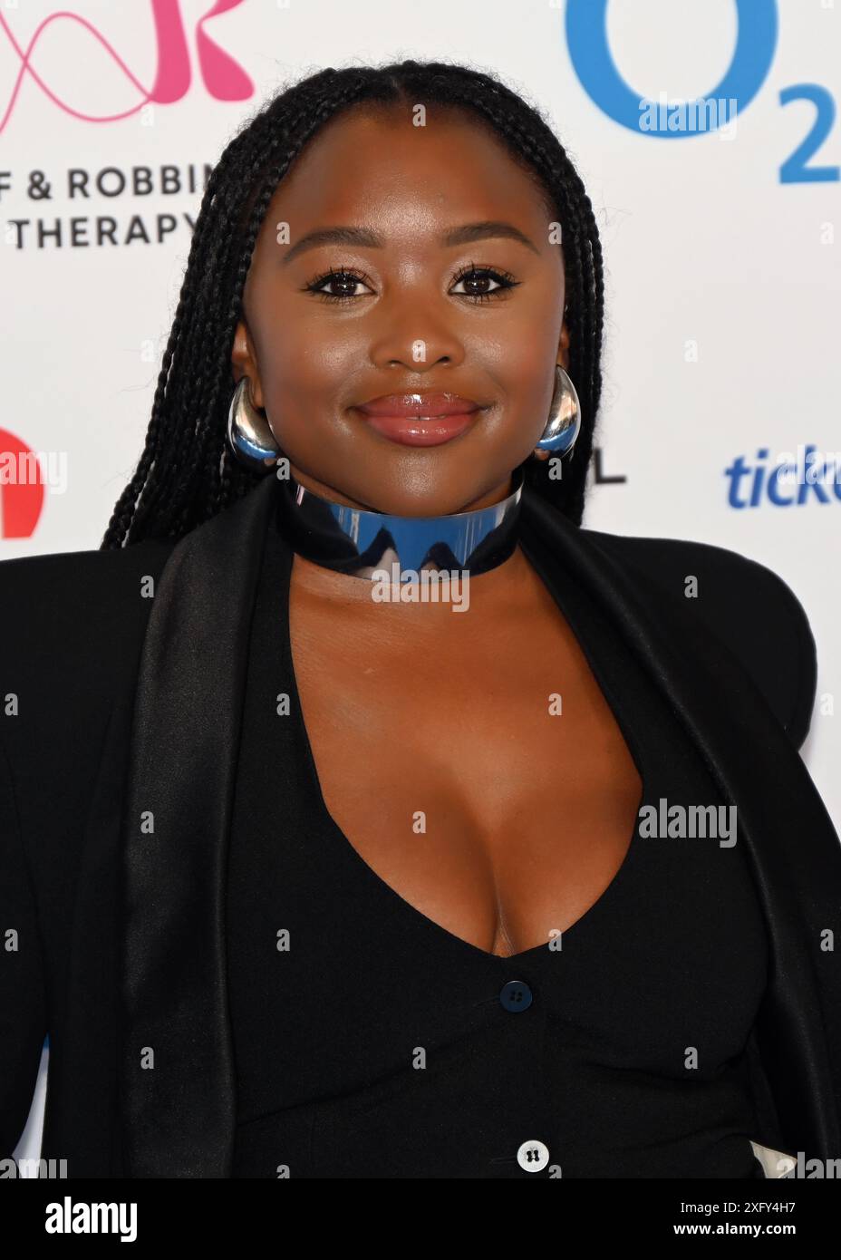 LONDRES, ANGLETERRE : 5 juillet 2024 : Tinea Taylor participe aux Nordoff et Robbins O2 Silver clefs Awards 2024, un événement annuel prestigieux organisé par la plus grande association caritative de musicothérapie du Royaume-Uni Nordoff et Robbins au JW Marriott Grosvenor House, Londres, Royaume-Uni. Banque D'Images