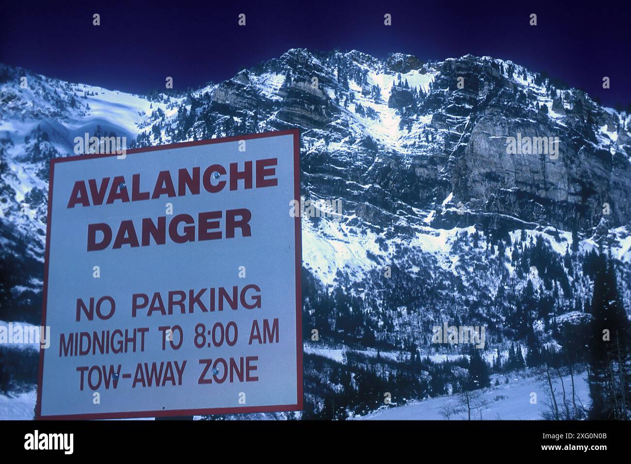 Panneau d'avertissement d'avalanche, Snowbird ski Resort ; Utah, États-Unis Banque D'Images