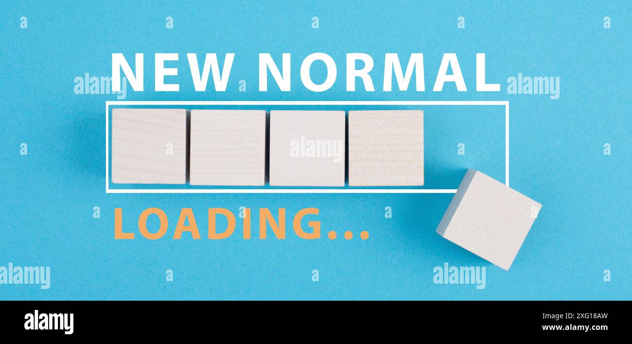 Les mots New normal se trouvent à côté de la barre de chargement, l'ancienne et la nouvelle vie, le temps d'un changement Banque D'Images