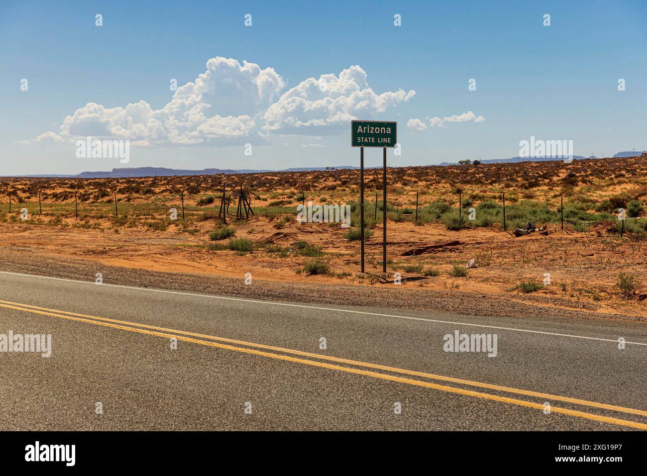 Panneau routier dpickting zla ligne d'état de l'Arizona Banque D'Images