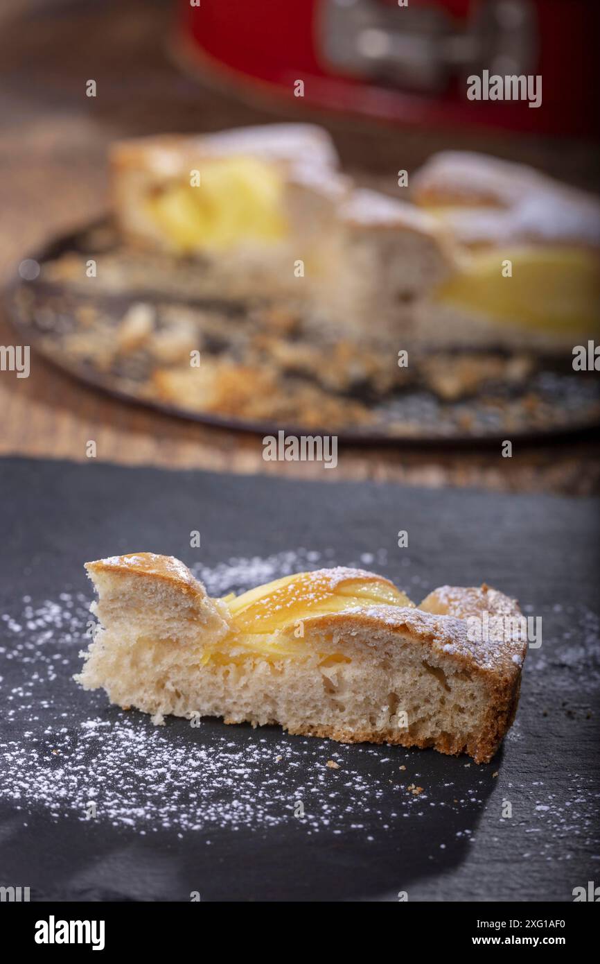 Tranche de tarte aux pommes bavaroises Banque D'Images