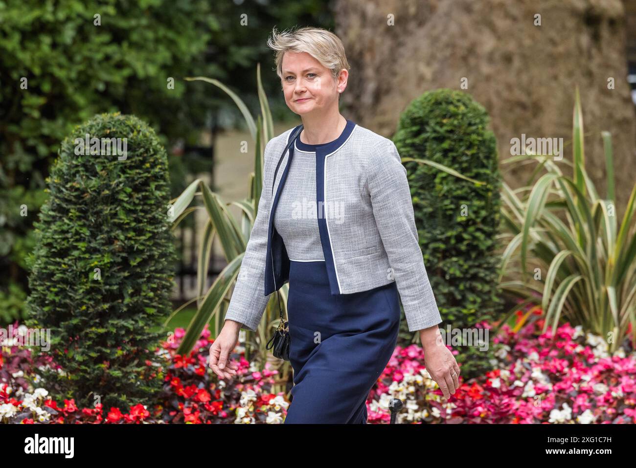 Downing Street, Londres, Royaume-Uni. 5 juillet 2024. Yvette Cooper MP, secrétaire d'État au ministère de l'intérieur, arrive à Downing Street alors que le premier ministre britannique Keir Starmer fait des nominations pour son cabinet travailliste. Crédit : Amanda Rose/Alamy Live News Banque D'Images