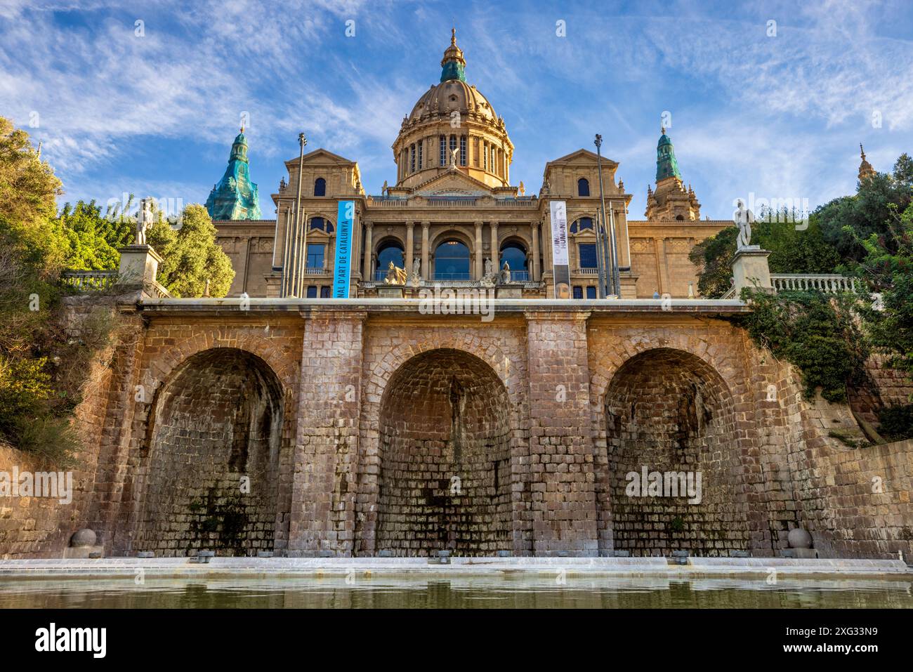 La Cascade et le Palais de Montjuic à Barcelone, Espagne Banque D'Images