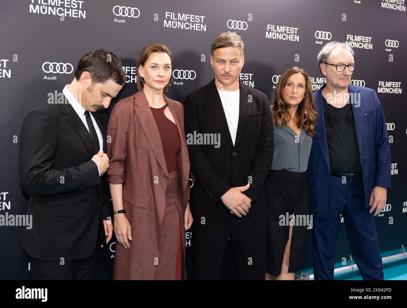 Munich, Allemagne. 06 juillet 2024. Clemens Schick, Thomas Tom Wlaschiha, Barbara Philipp, Christiane Paul, Rainer Bock à la première de Die Ermittlung lors du Festival de Munich le 5 juillet 2024 à Munich, Allemagne. (Photo de Alexander Pohl/Sipa USA) crédit : Sipa USA/Alamy Live News Banque D'Images