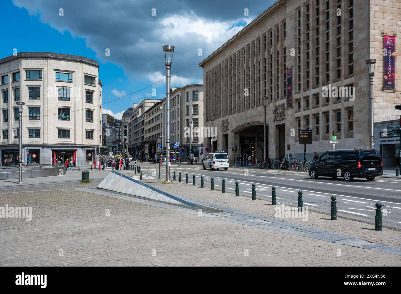 Vieille ville de Bruxelles, Belgique - 4 juillet 2024 - la place Albertina dans le centre touristique de la ville Banque D'Images