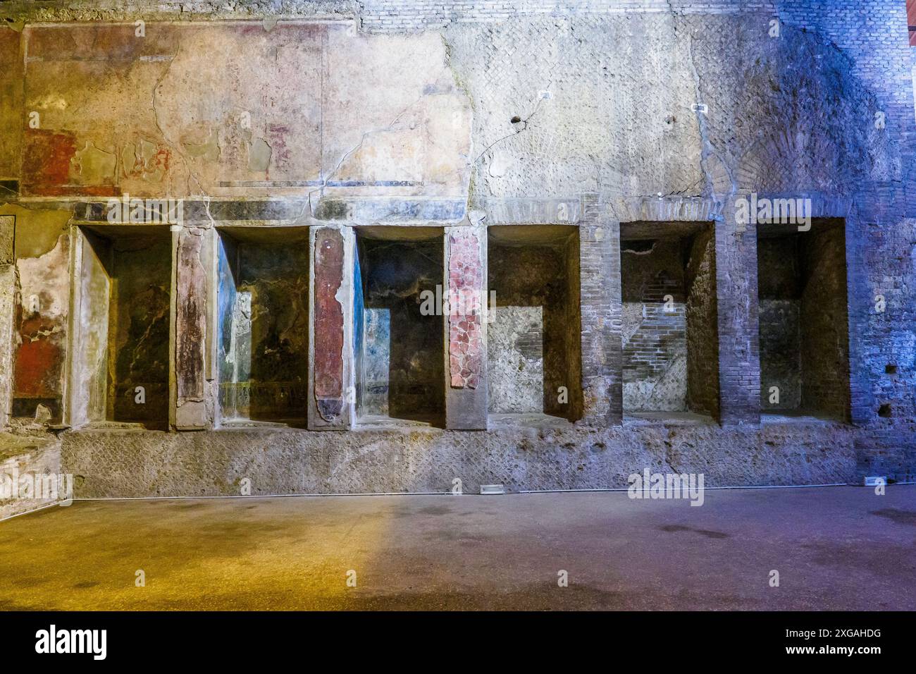 Auditorium di Mecenate salle semi-souterraine décorée de fresques, le seul vestige du complexe architectural appartenant à Maecenas - quartier Esquilino, Rome, Italie Banque D'Images