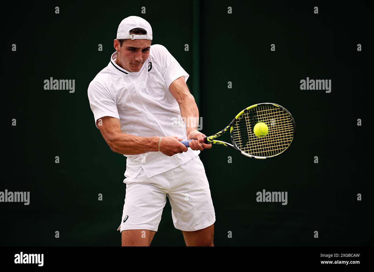 Jamie Diack en action le huitième jour des Championnats de Wimbledon 2024 au All England Lawn Tennis and Croquet Club, Londres. Date de la photo : lundi 8 juillet 2024. Banque D'Images