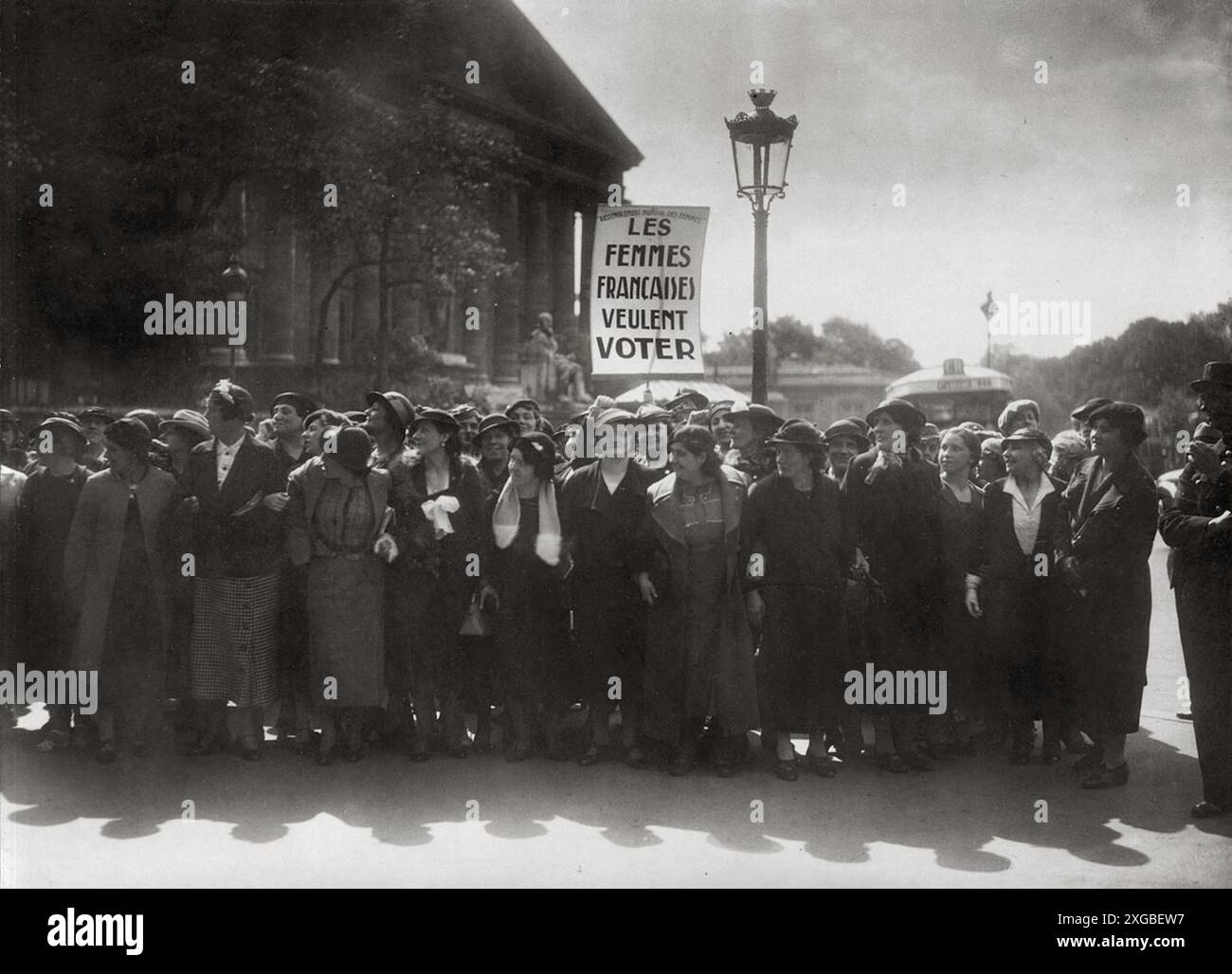 Le PCF en 1936 : le rapport aux grandes grèves et occupations