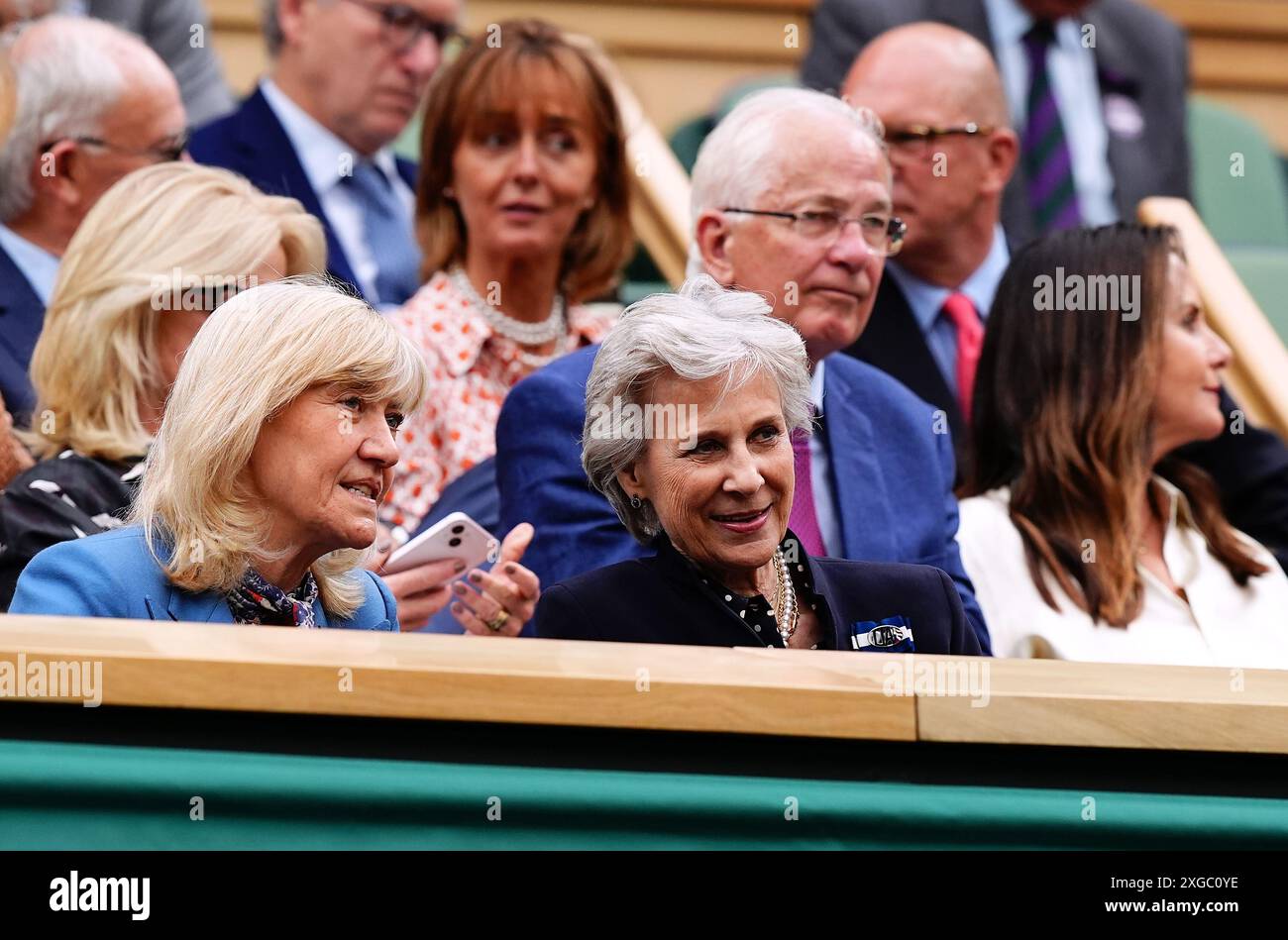 La duchesse de Gloucester dans la loge royale le huitième jour des Championnats de Wimbledon 2024 au All England Lawn Tennis and Croquet Club, Londres. Date de la photo : lundi 8 juillet 2024. Banque D'Images