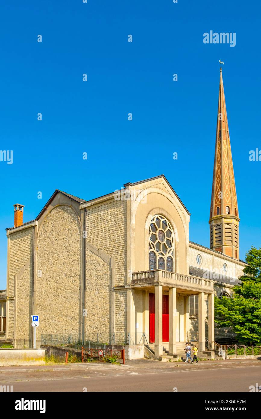 France, Yonne, Migennes, église du Christ Roi, les Lourdes des chemins de fer Banque D'Images
