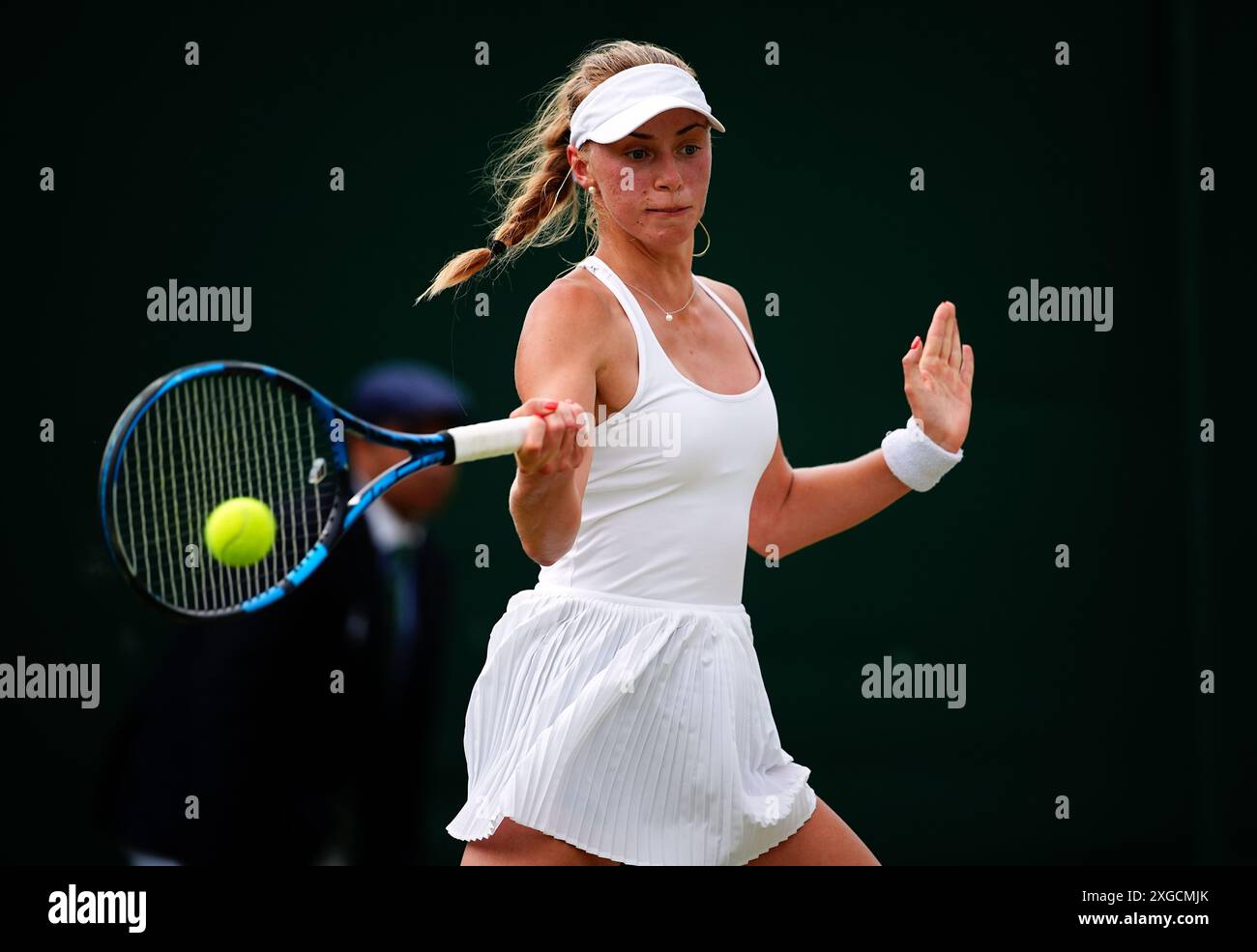 Gabia Paskauskas au huitième jour des Championnats de Wimbledon 2024 au All England Lawn Tennis and Croquet Club, Londres. Date de la photo : lundi 8 juillet 2024. Banque D'Images