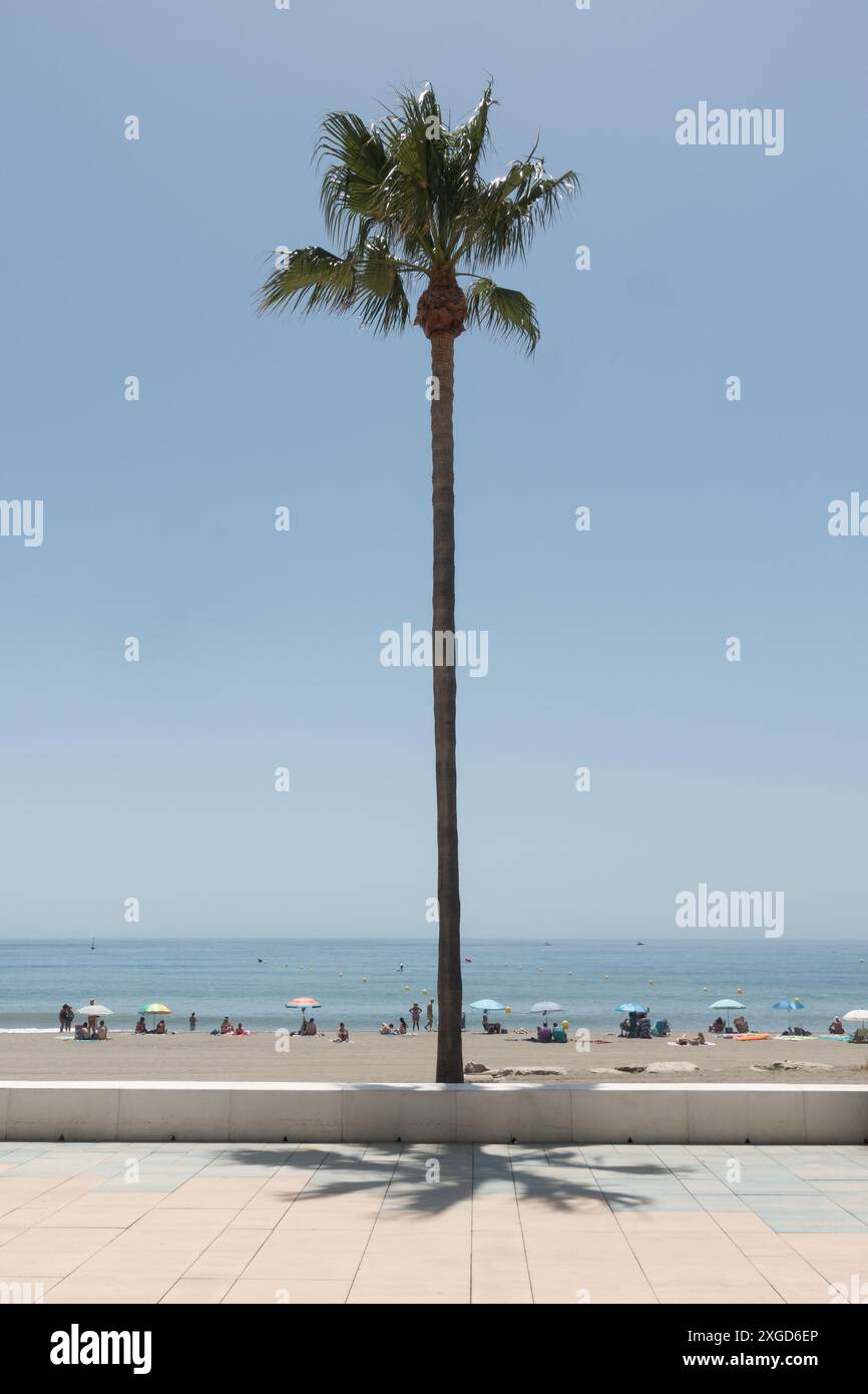 Scènes de plage à Estepona, Espagne Banque D'Images